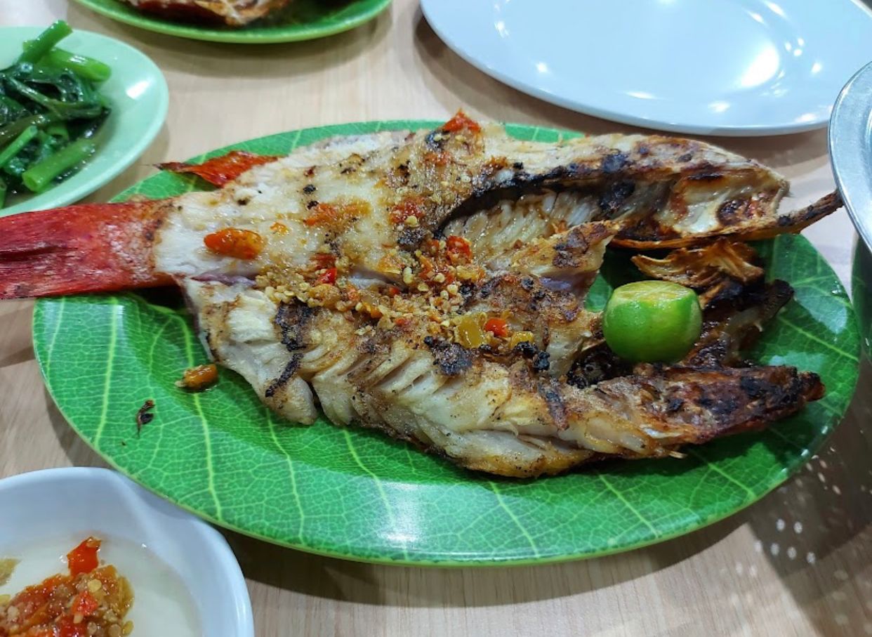 Sari Laut 2: The Seafood Secret That Bites Back in Cilacap's Heart